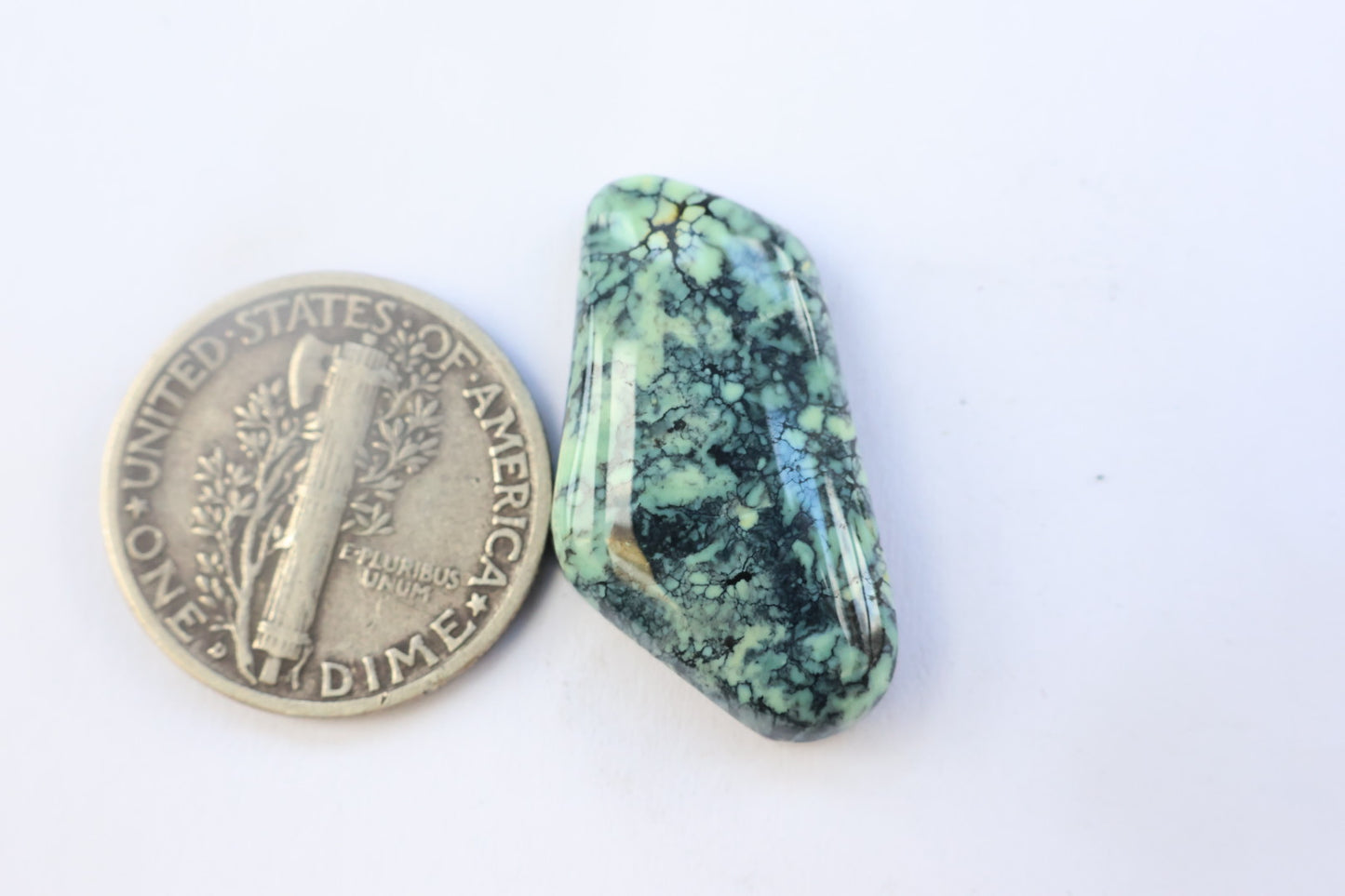 Colina verde variscite cab