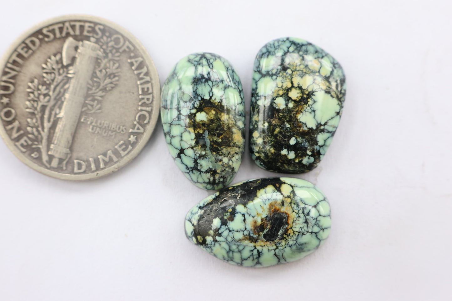 Colina verde variscite cab