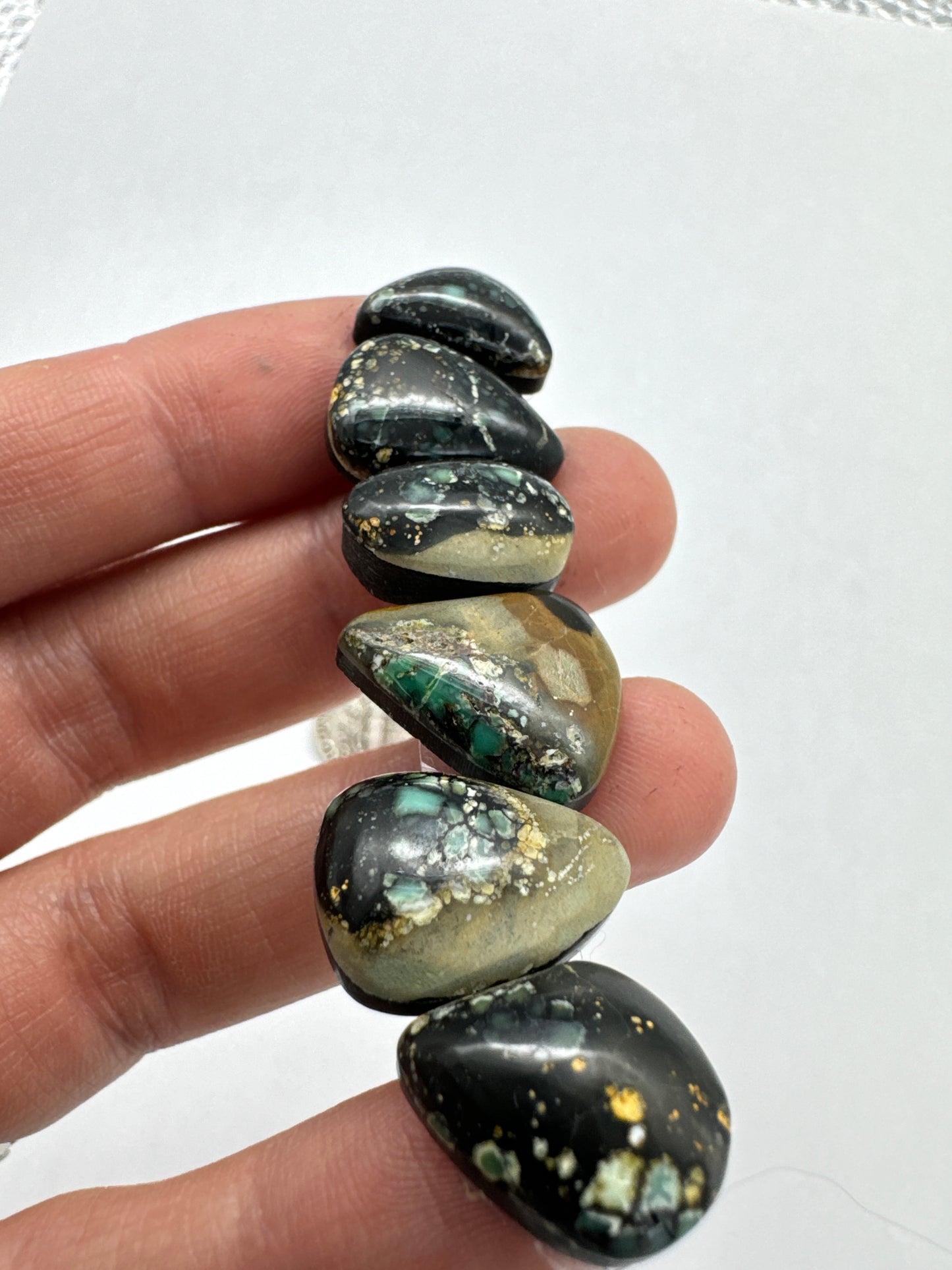 Snowville variscite cabochon set