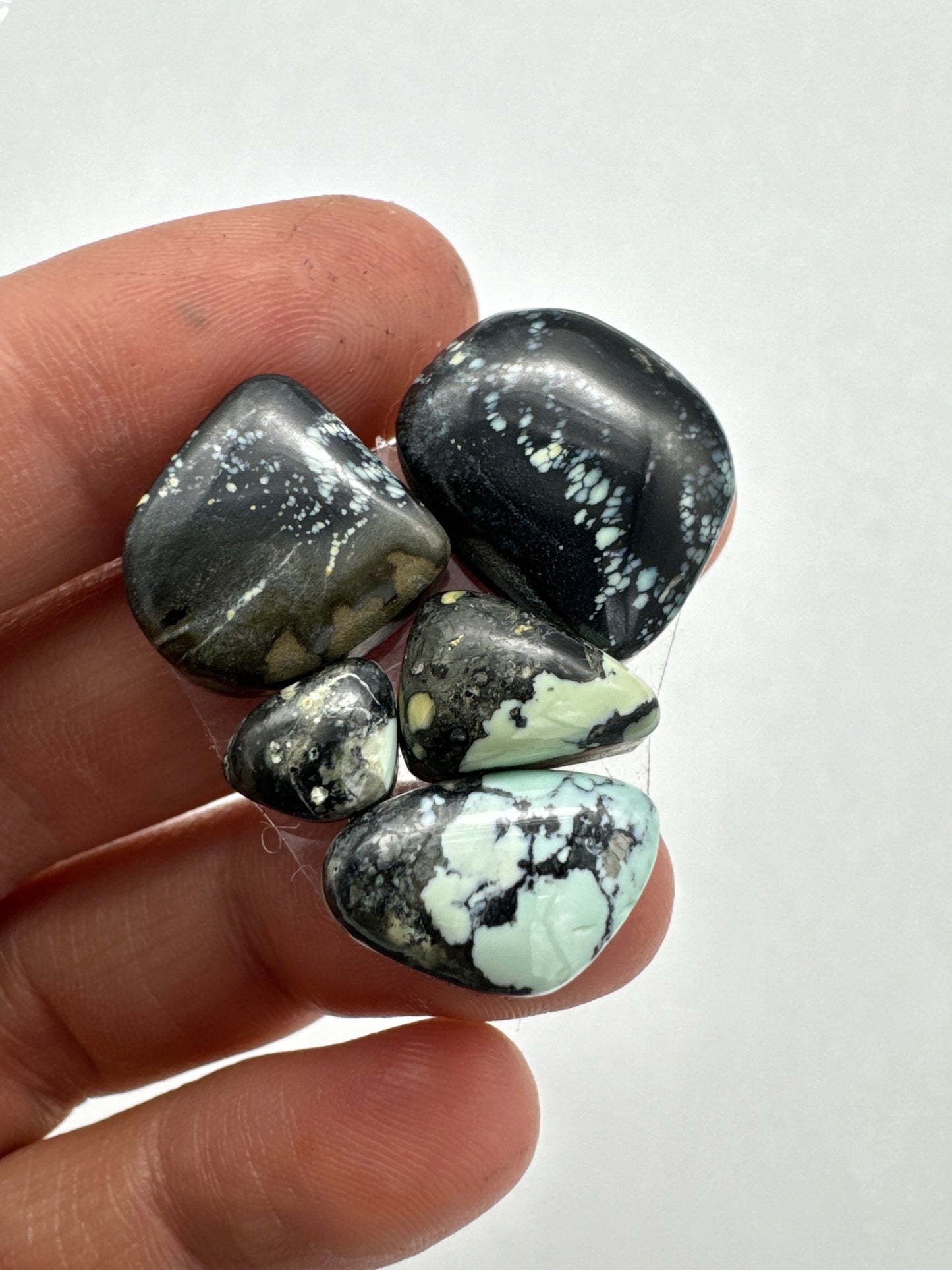 Snowville variscite cabochon set