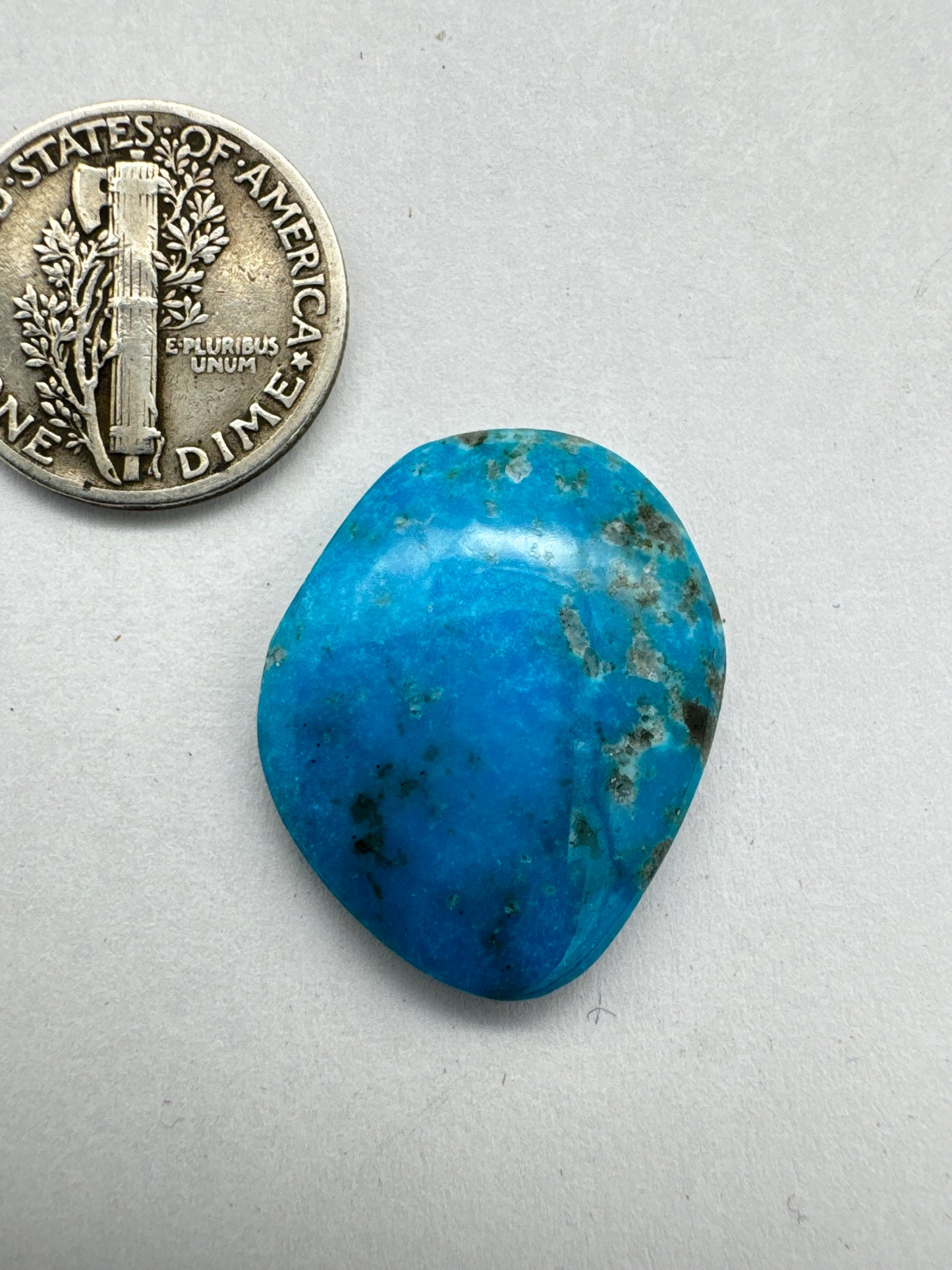 Old stock Kingman turquoise cabochon